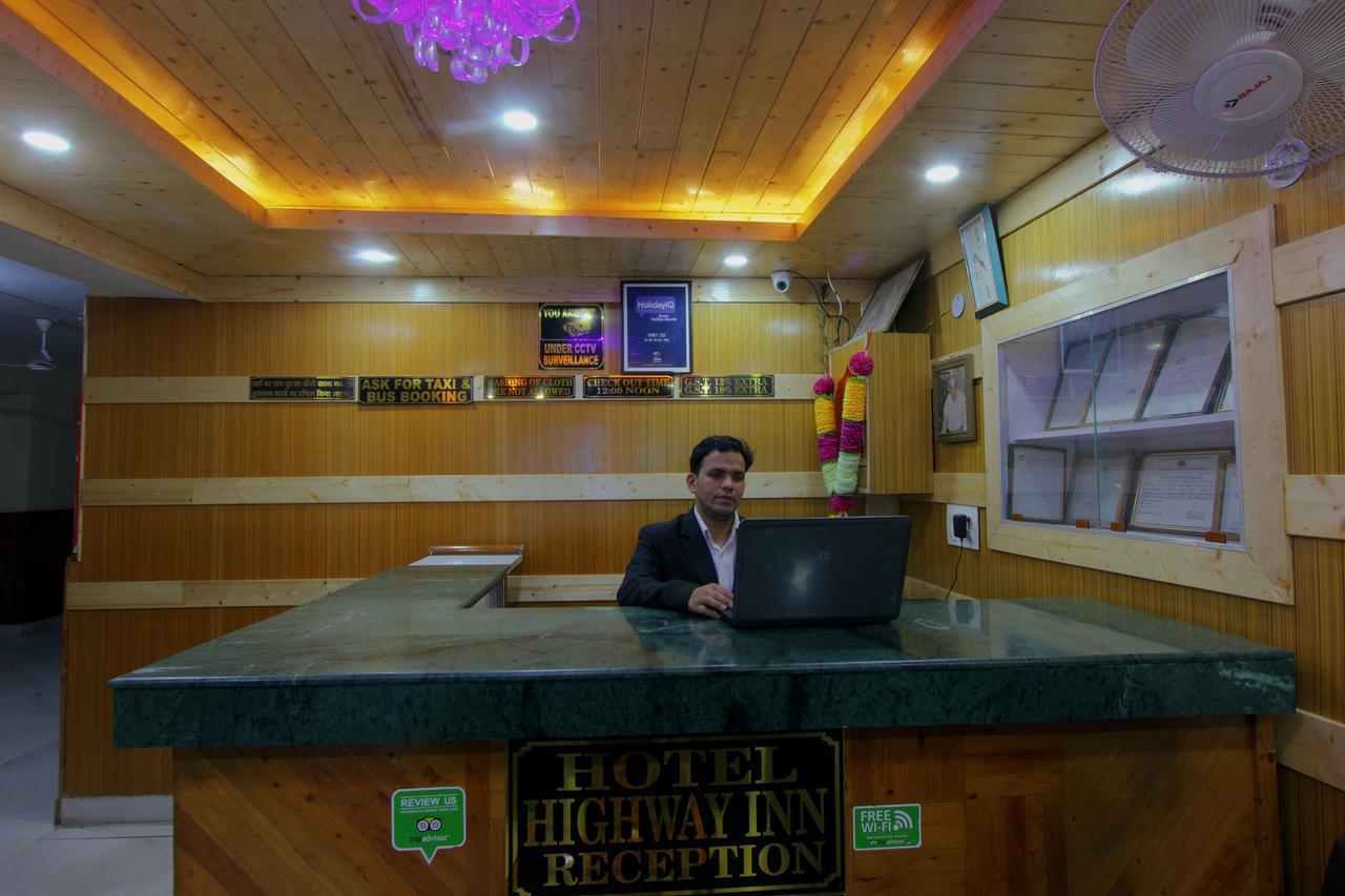 Hotel Highway Inn Manāli Zewnętrze zdjęcie