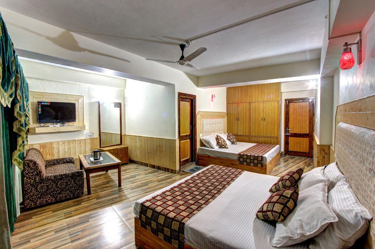 Hotel Highway Inn Manāli Zewnętrze zdjęcie