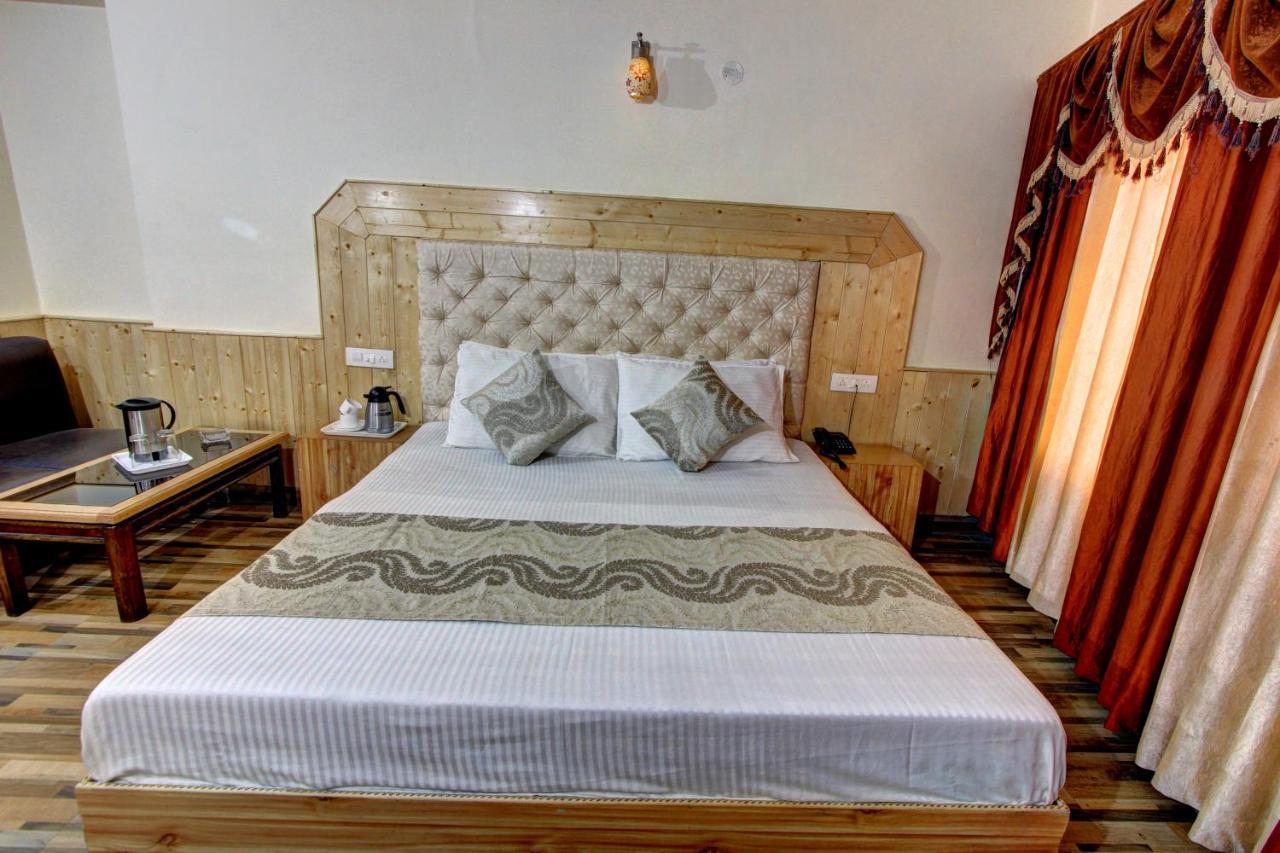 Hotel Highway Inn Manāli Zewnętrze zdjęcie