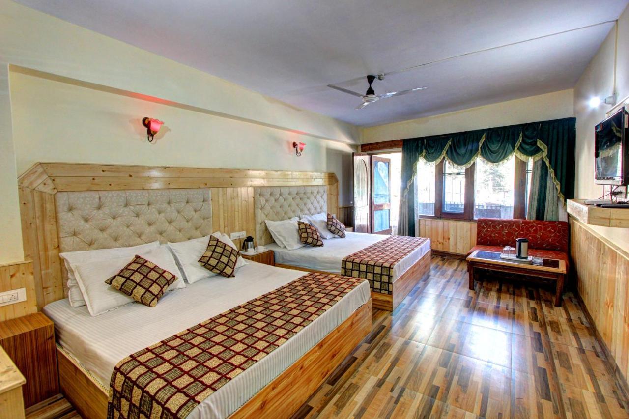 Hotel Highway Inn Manāli Zewnętrze zdjęcie